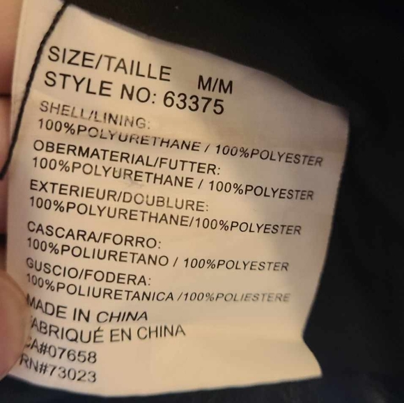 3/$50 MTV hoodie size m. Pale pink in color. I want my MTVeeee Who hears it? - Picture 5 of 6